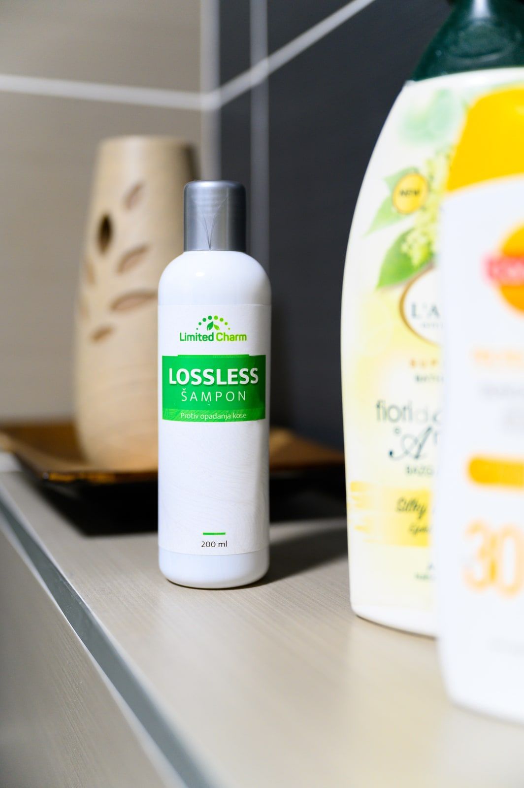 Lossless, fotografija 2 od 9